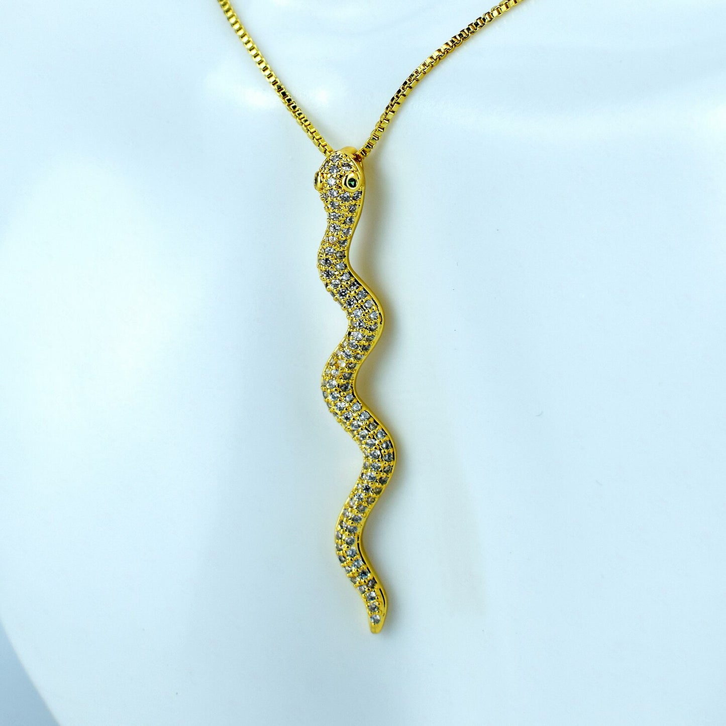 Collar de Serpiente Animal de Alta Calidad AAA Circonias: Colgante de Serpiente de Moda - Regalo de Aniversario o Cumpleaños de Joyería