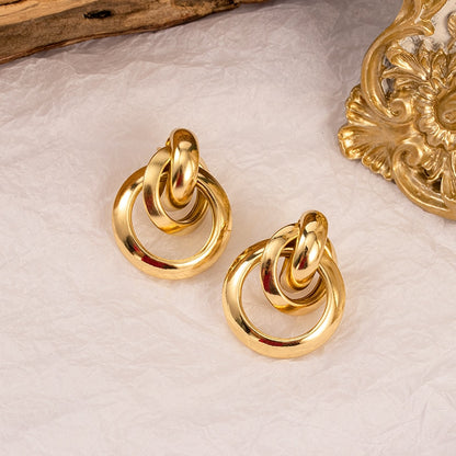 Aretes Dorados Estilo Vintage