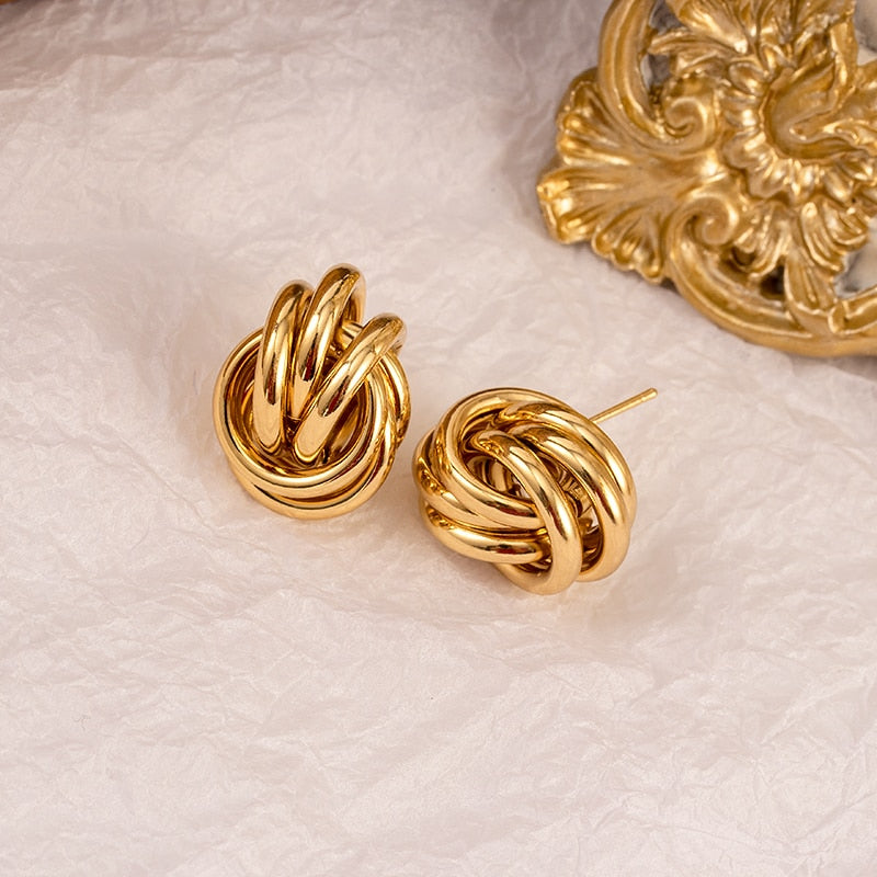 Aretes Dorados Estilo Vintage